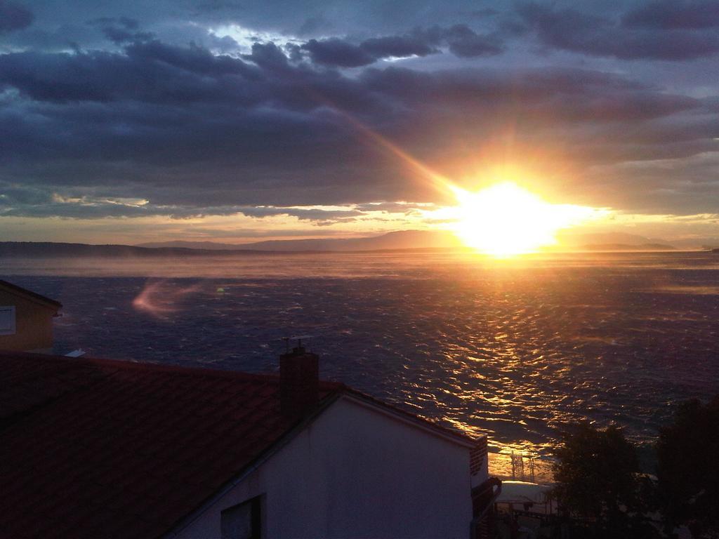 Sunset Apartment Selce Habitación foto